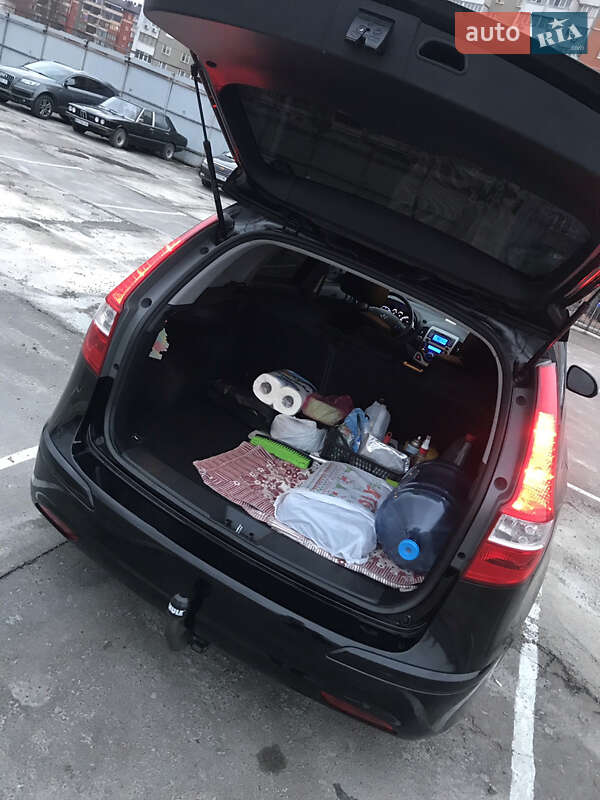 Універсал Hyundai i30 2012 в Києві