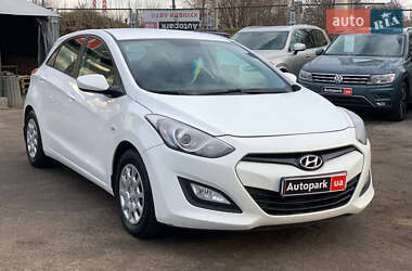 Хэтчбек Hyundai i30 2012 в Виннице