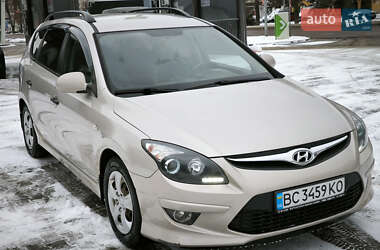 Універсал Hyundai i30 2011 в Львові