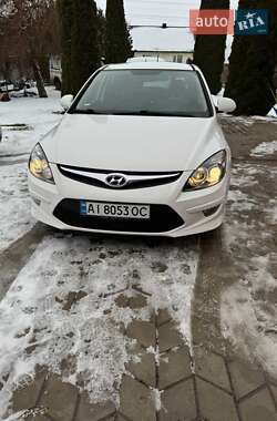 Хэтчбек Hyundai i30 2011 в Луцке