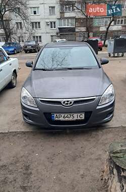 Хэтчбек Hyundai i30 2009 в Запорожье