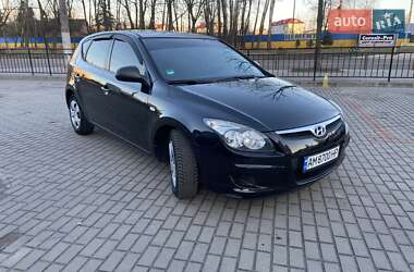 Хетчбек Hyundai i30 2009 в Житомирі