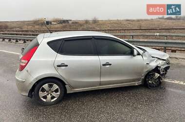 Хетчбек Hyundai i30 2011 в Харкові