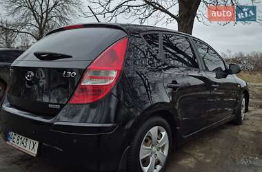 Хетчбек Hyundai i30 2011 в Сумах