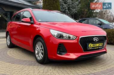 Универсал Hyundai i30 2017 в Львове