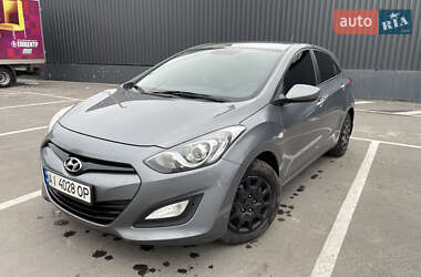 Хэтчбек Hyundai i30 2013 в Киеве