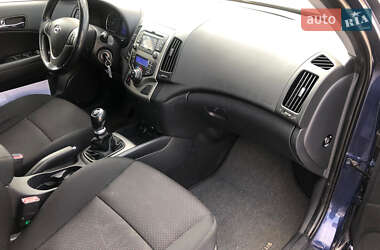 Хэтчбек Hyundai i30 2011 в Харькове