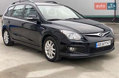 Универсал Hyundai i30 2012 в Виннице