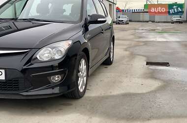 Универсал Hyundai i30 2012 в Виннице