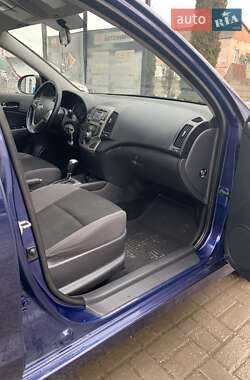 Универсал Hyundai i30 2010 в 