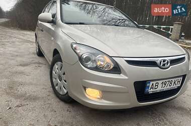 Хэтчбек Hyundai i30 2010 в Тульчине