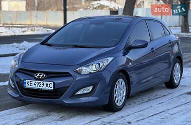 Хэтчбек Hyundai i30 2014 в Днепре