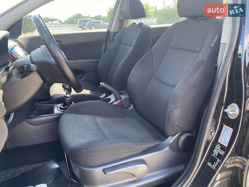 Універсал Hyundai i30 2010 в Львові