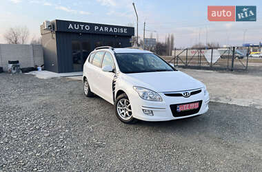 Универсал Hyundai i30 2009 в Луцке