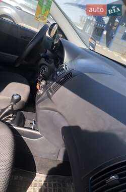 Хэтчбек Hyundai i30 2009 в 