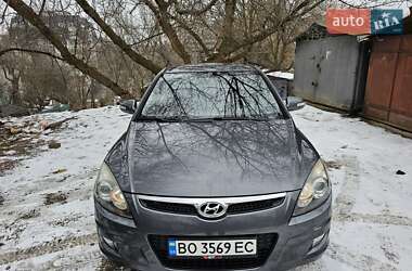 Хэтчбек Hyundai i30 2009 в Киеве