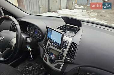 Хэтчбек Hyundai i30 2009 в Киеве