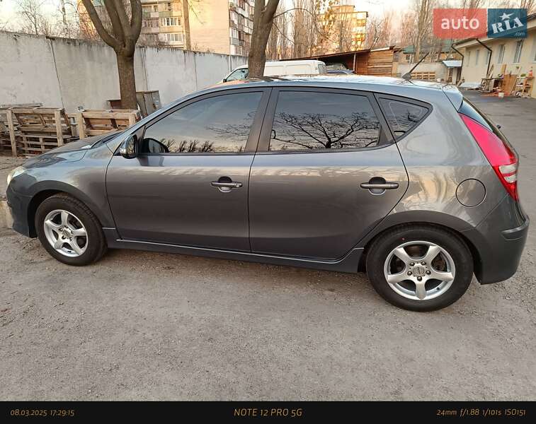 Хетчбек Hyundai i30 2010 в Києві
