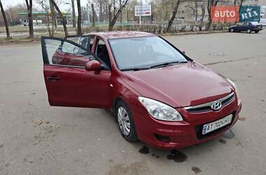 Хэтчбек Hyundai i30 2007 в Ивано-Франковске