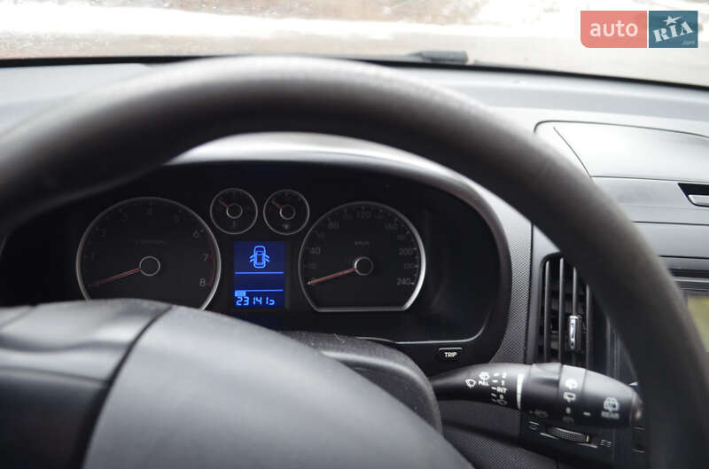 Хэтчбек Hyundai i30 2008 в Киеве