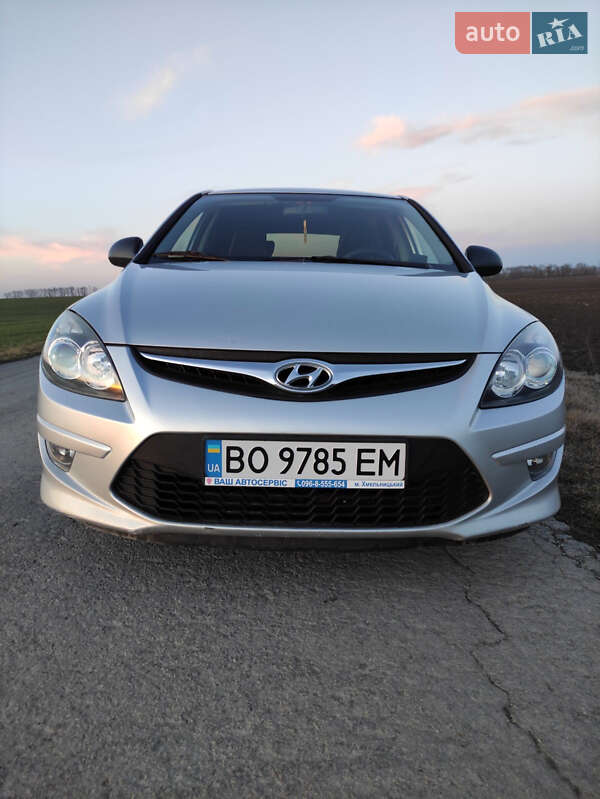 Хетчбек Hyundai i30 2011 в Підволочиську