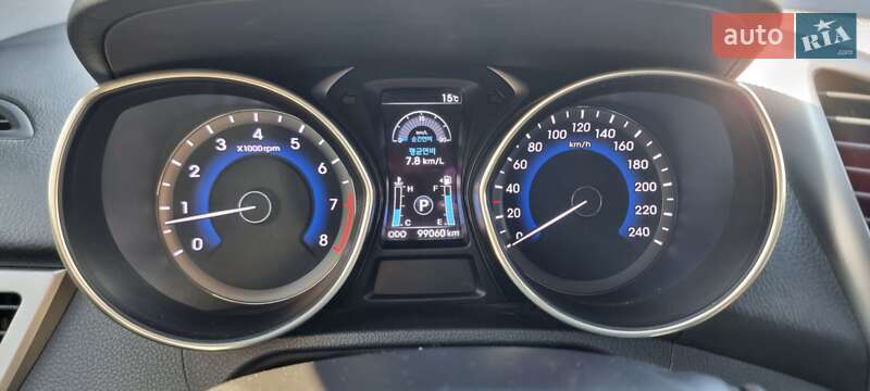 Хэтчбек Hyundai i30 2012 в Киеве