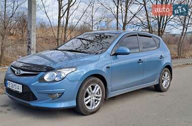 Хетчбек Hyundai i30 2010 в Кривому Розі