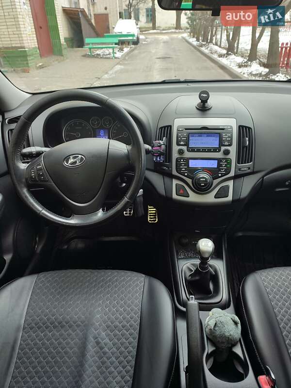 Хэтчбек Hyundai i30 2009 в Сумах фото 4 Хэтчбек Hyundai i30 2009 в Сумах
