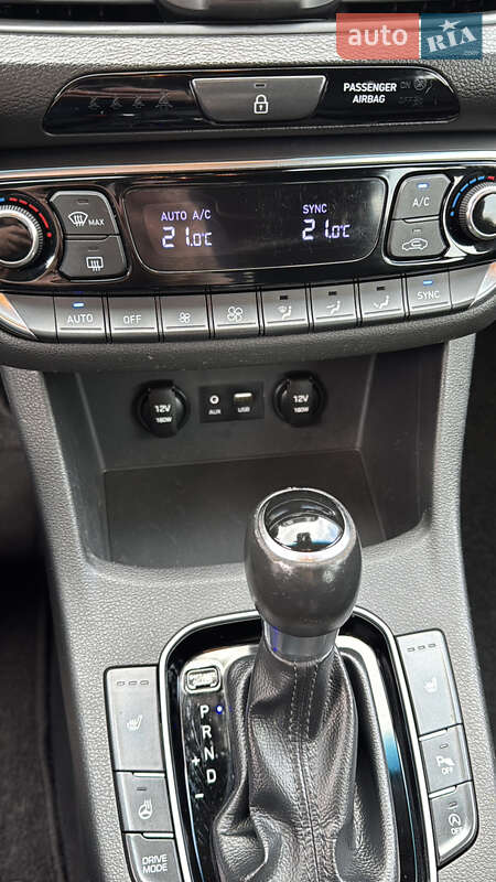 Універсал Hyundai i30 2019 в Хмельницькому
