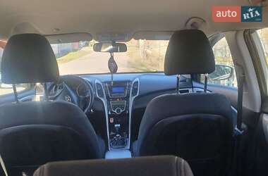 Универсал Hyundai i30 2013 в 