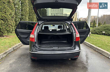 Універсал Hyundai i30 2010 в 
