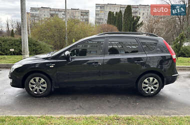 Універсал Hyundai i30 2010 в 