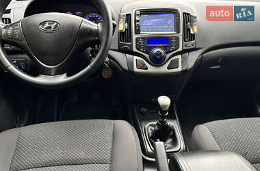 Універсал Hyundai i30 2010 в 
