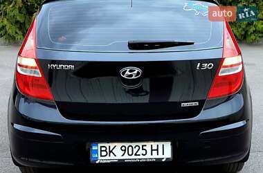Хетчбек Hyundai i30 2008 в 