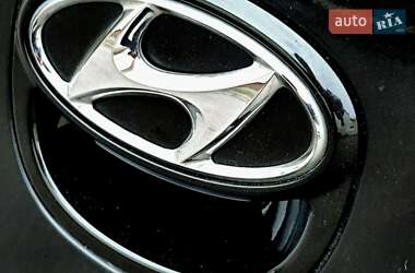 Хетчбек Hyundai i30 2008 в 
