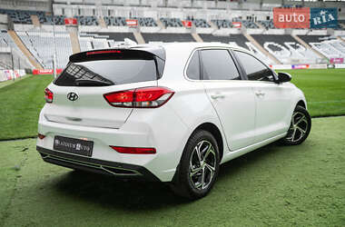 Хэтчбек Hyundai i30 2022 в 