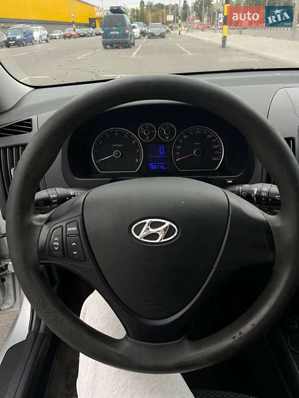 Хетчбек Hyundai i30 2009 в Києві
