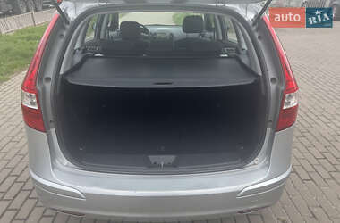 Універсал Hyundai i30 2012 в 