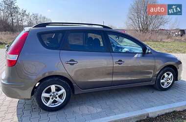 Универсал Hyundai i30 2011 в 