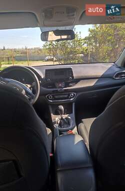 Хэтчбек Hyundai i30 2021 в 