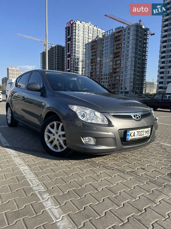 Hyundai i30 2008