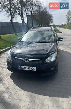 Универсал Hyundai i30 2010 в 