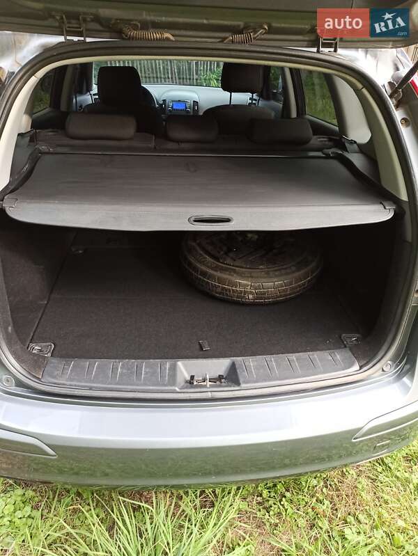 Універсал Hyundai i30 2012 в Шполі