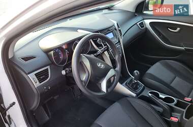 Хэтчбек Hyundai i30 2014 в 