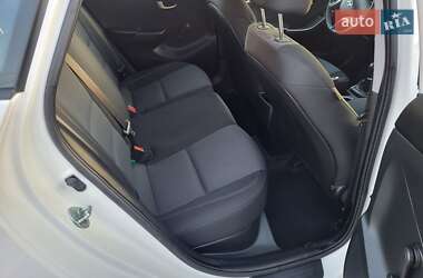 Хэтчбек Hyundai i30 2014 в 