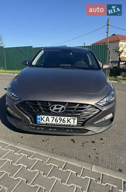 Hyundai i30 2021