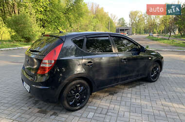 Хэтчбек Hyundai i30 2007 в 