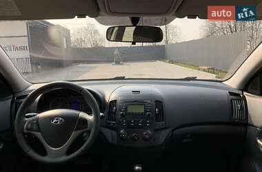 Хэтчбек Hyundai i30 2007 в 