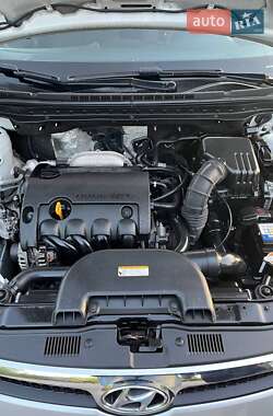 Хэтчбек Hyundai i30 2008 в 