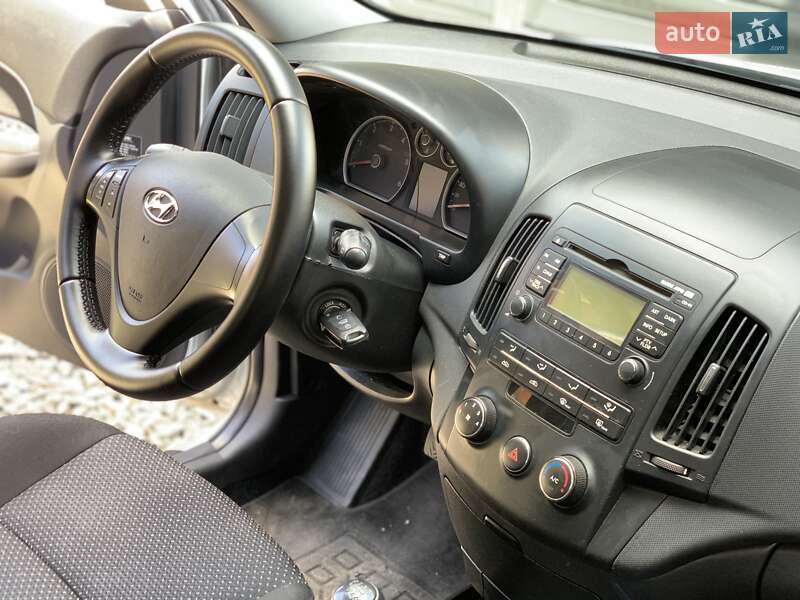 Hyundai i30 2010
